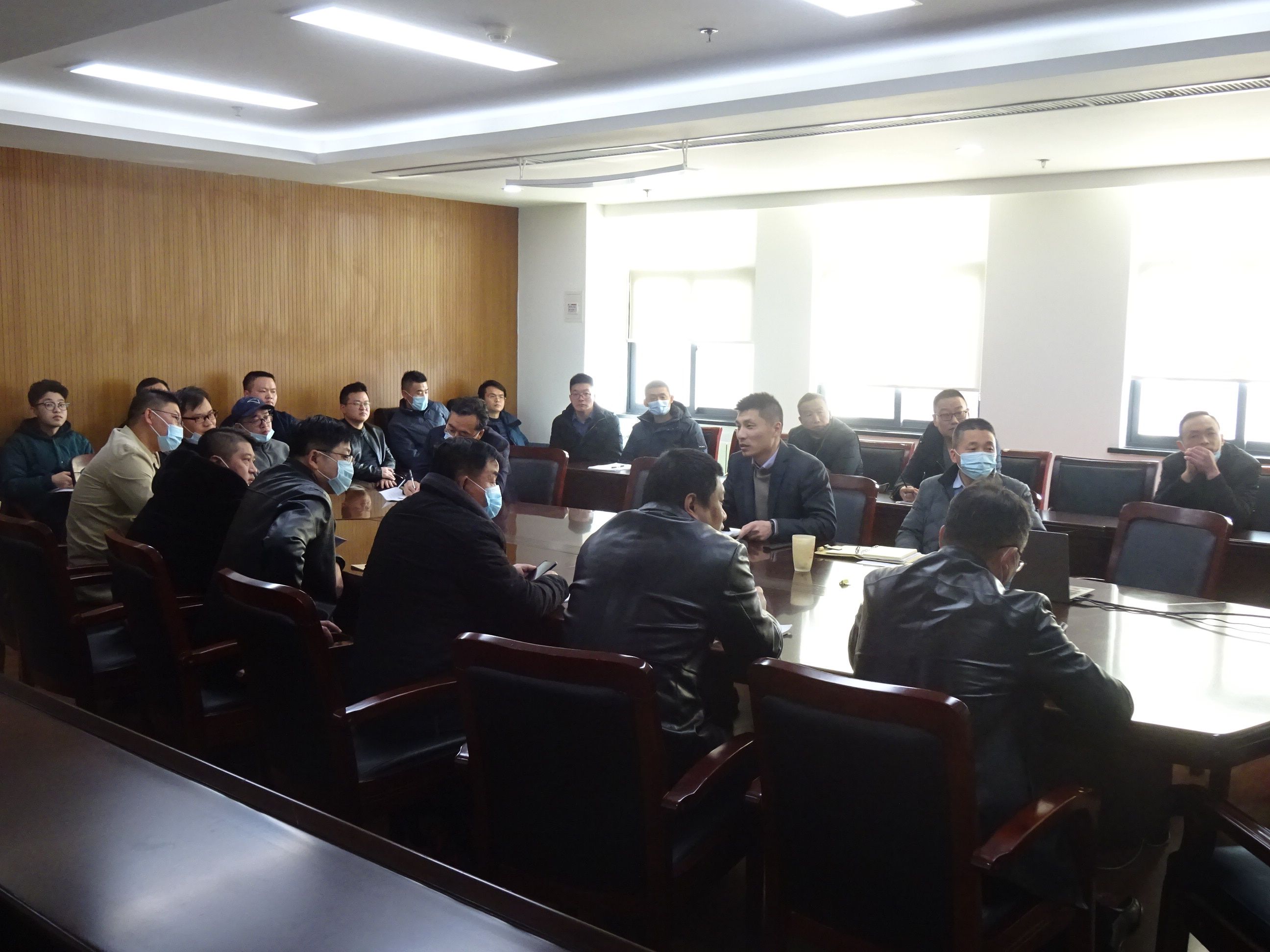 建设治理部组织召开各项目监理事情暨清静事情聚会